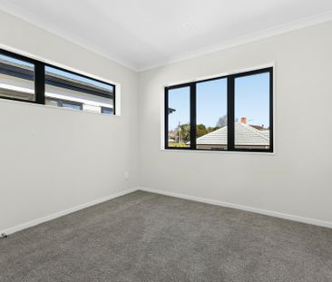 Brand-New Beginnings on Short Street - Photo 6