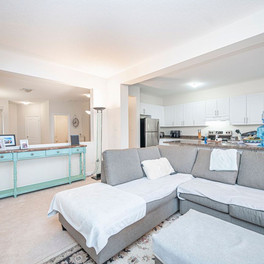For Lease - 36 Sasco Way, Essa, Ontario - Photo 1