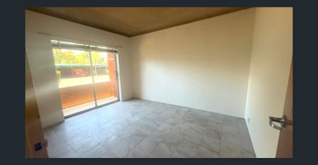 Charming 2-Bedroom Unit in the Heart of Cabramatta! - Photo 2