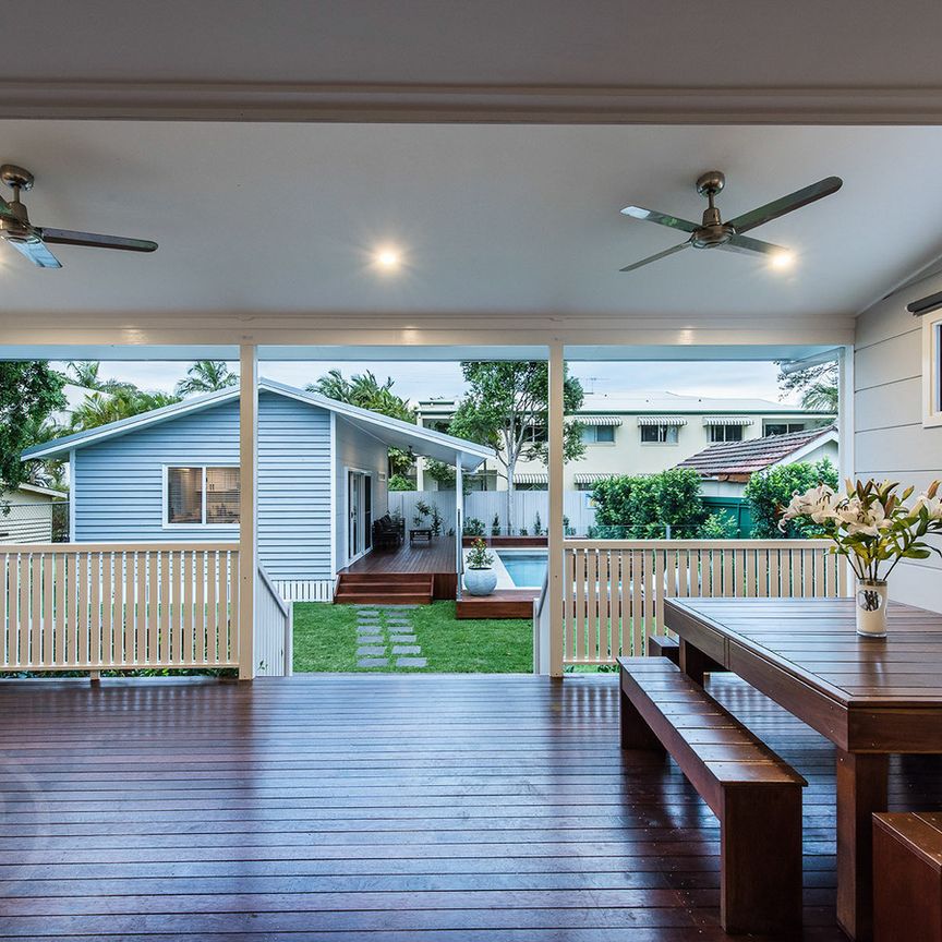 Finished beautifully and True Dual Occupancy / Pool House - Photo 1