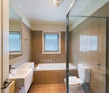 Room 3 (Non Ensuite) - Photo 6