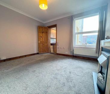 2 bedroom end of terrace house to rent - Photo 3