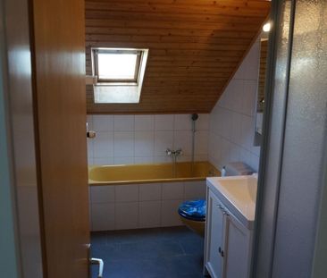 APPARTEMENT DE 5 PIÈCES À GURZELEN (BE), MEUBLÉ, TEMPORAIRE - Photo 1
