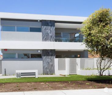 4/24 Sussex Street, Nollamara WA 6061 - Photo 4