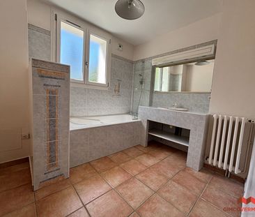 Location Appartement 3 pièces 85m² - Photo 5