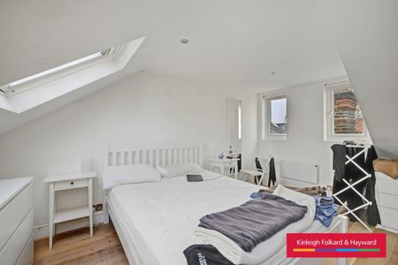 5 bedroom terraced house to rent - Photo 4