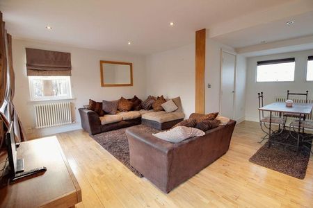 2 bedroom detached house to rent - Photo 3