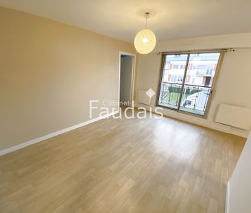 Location Appartement 3 pièces 61m² ST LO 50000 - Photo 3