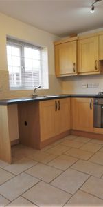 Highfield Close, Dunscroft, Doncaster DN7 4GA - Photo 3