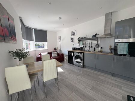 1 bedroom apartment to rent - Photo 4