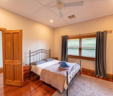 Spacious Executive Living in Yahl - Lawns & Gardens Included - Photo 4