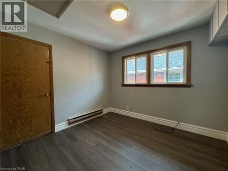 192 ALLEN Street E Unit# 3, Waterloo, Ontario, N2J1K1 - Photo 3