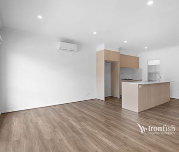 3 BEDROOM TOWNHOUSE at LINC Townhomes - Photo 5