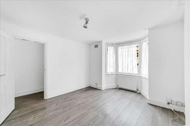Gayford Road, London, W12 - Photo 1
