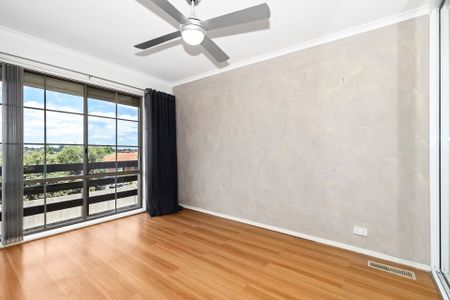 1/11 Lambert Court, Endeavour Hills. - Photo 4