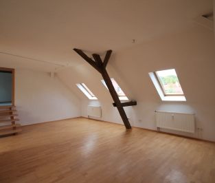 4 Zimmer Dachgeschoss Wohnung in Abbesbüttel - Foto 4