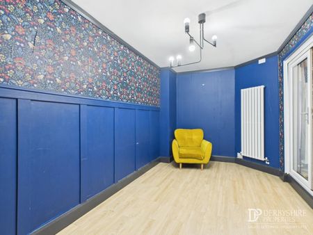 4 Bedroom Town House - Photo 2
