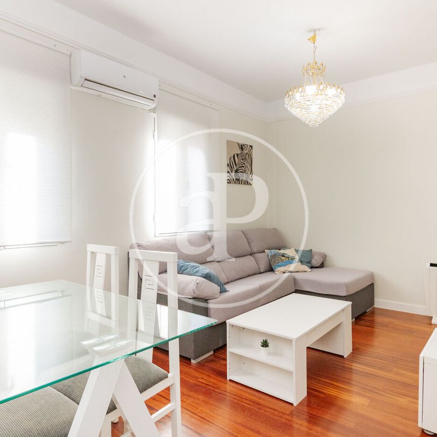 Flat for rent in Calle Embajadores - Foto 1