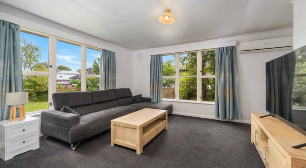 HOKOWHITU - TWO BEDROOMS - Photo 1