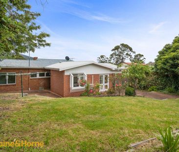 1 Woolton Place, Sandy Bay, TAS 7005 - Photo 6