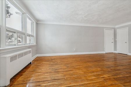 For Lease - 1023 Churchill Avenue Unit# 1, Oakville, Ontario - Photo 3