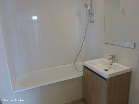 Appartement T2 à louer Saint Malo - 60 m² - Photo 2