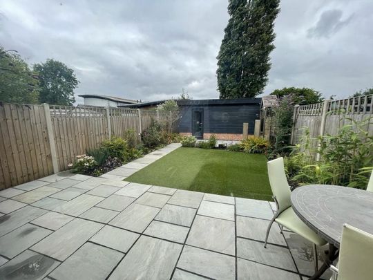 3 bedroom semi-detached house to rent - Photo 1