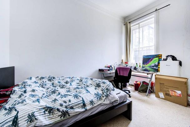 4 bedroom flat to rent - Photo 1