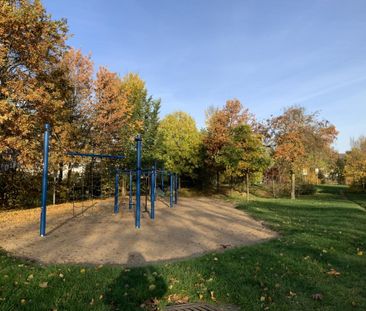 Wohnen in toller Atmosphäre - 3.-Zi.-Whg. mit großer Wohnküche - Photo 3