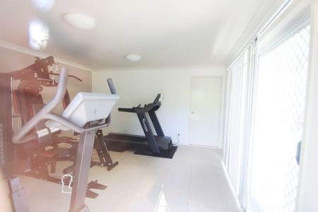 RENOVATED AND FULLY FURNISHED SPACIOUS TOWNHOUSE WITH VIEWS IN THE PACIFIC PARKSIDE COMPLEX!! - Photo 5