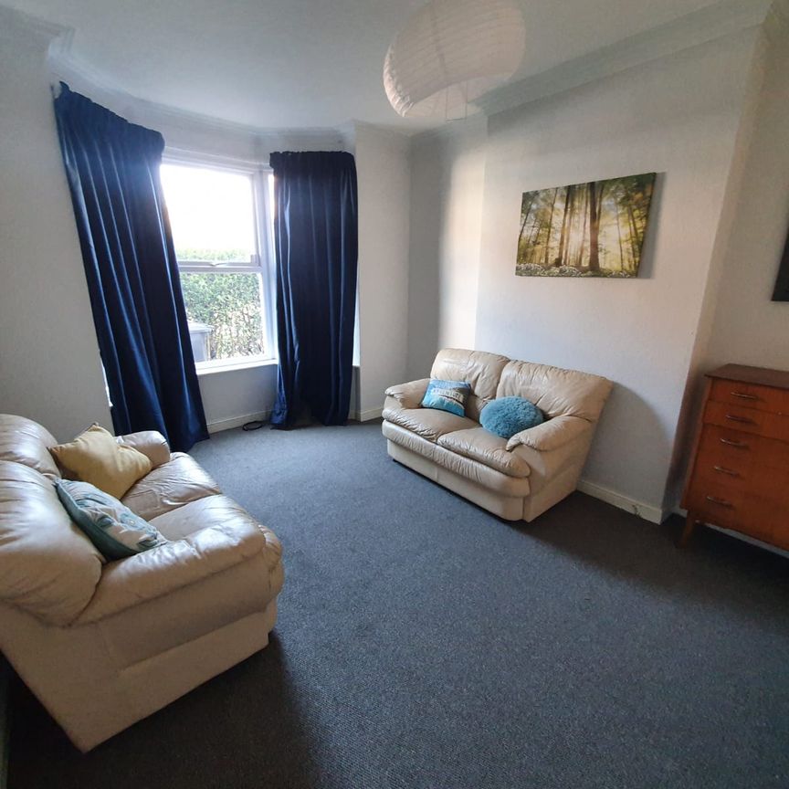 Room 3 – Fosse Road South, LE3 0FR - Photo 1