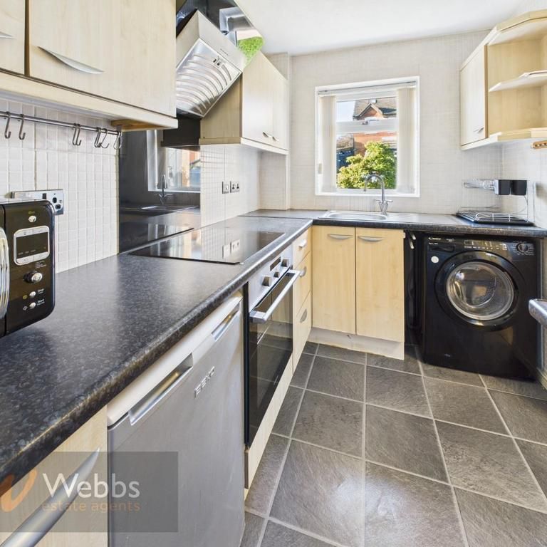 2 bedroom semi-detached house to rent - Photo 1