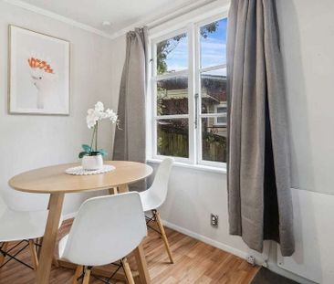 Newly Renovated Home - Photo 2