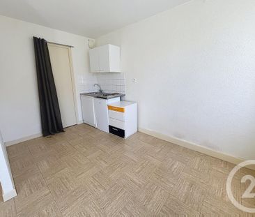 Location Appartement 1 pièce 20m² CLERMONT FERRAND 63000 - Photo 2
