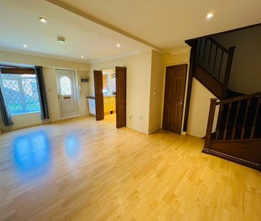 Blackwater Road, Eastbourne - Photo 1