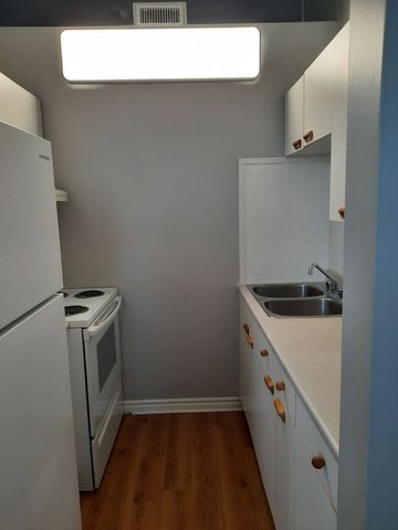 For Lease - 192 King Street Unit# 301, Prescott, Ontario - Photo 3