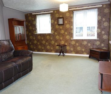 1 bedroom Flat To Let - Photo 5
