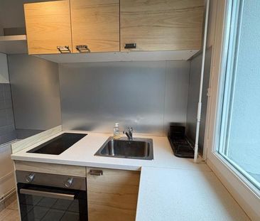 Location Appartement 2 pièces 47m² BREST 29200 - Photo 2