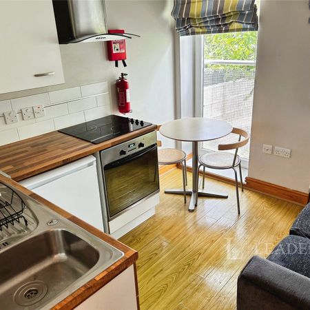 studio to rent Milton Road, Cambridge, Cambridgeshire, CB4 - Photo 3