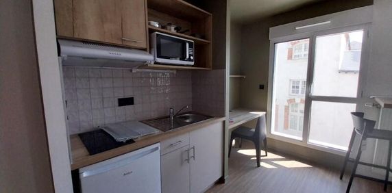 Location Appartement 1 Pièce 18 m² - Meublé - Photo 2