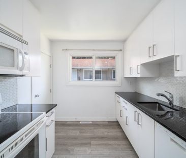 129 Stapleton - Photo 3