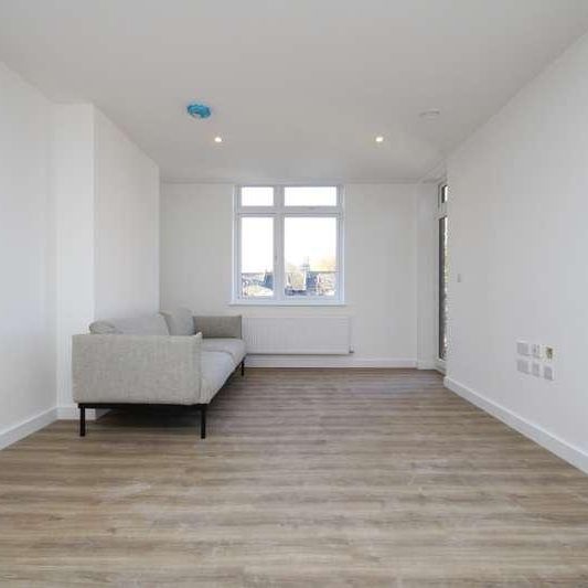 Solent Lodge, Green Lanes, Palmers Green, N13 - Photo 1