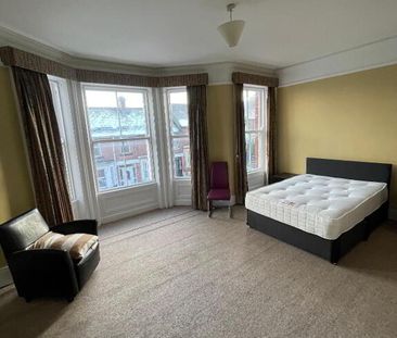 5 Eden Terrace (Student House), Derry, BT48 0DH - Photo 3