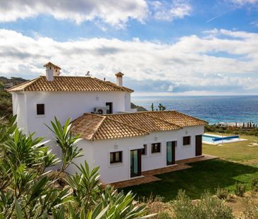 4 bedroom luxury Villa for rent in Urb Atlanterra, Zahara de los At... - Photo 1