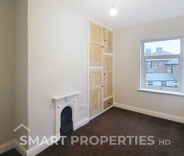 Wellington Street, Huddersfield - Photo 5