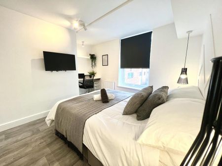 1 bedroom flat to rent - Photo 2