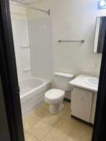 Brookhurst – Bachelor - Photo 4