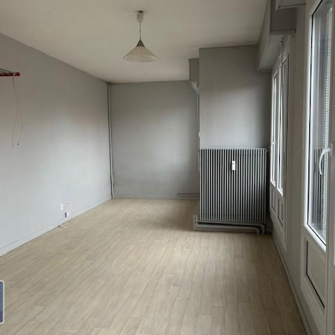 Location Appartement 1 pièce 29m² LILLE 59000 - Photo 1