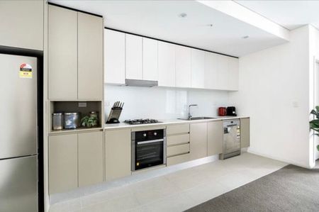 Canterbury - Photo 2