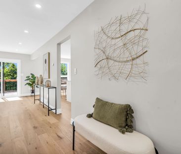 For Lease - 8 Chadwick Avenue, Guelph, Ontario - Photo 2